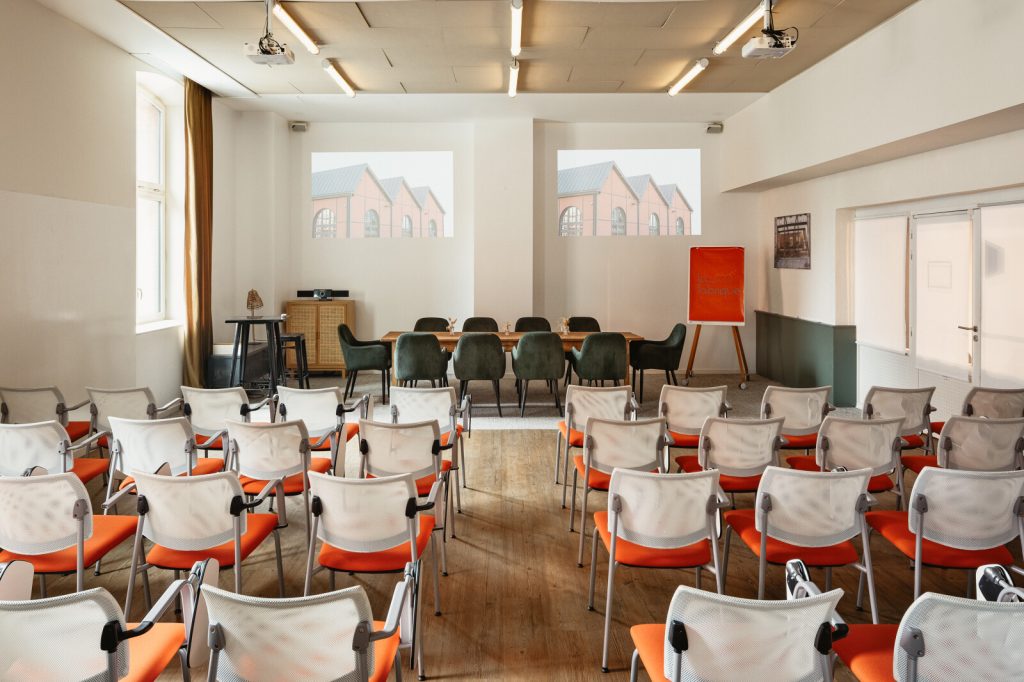Salle de séminaire "La Grande Fabrique" du lieu La Fabrique à Rennes, quartier Courrouze