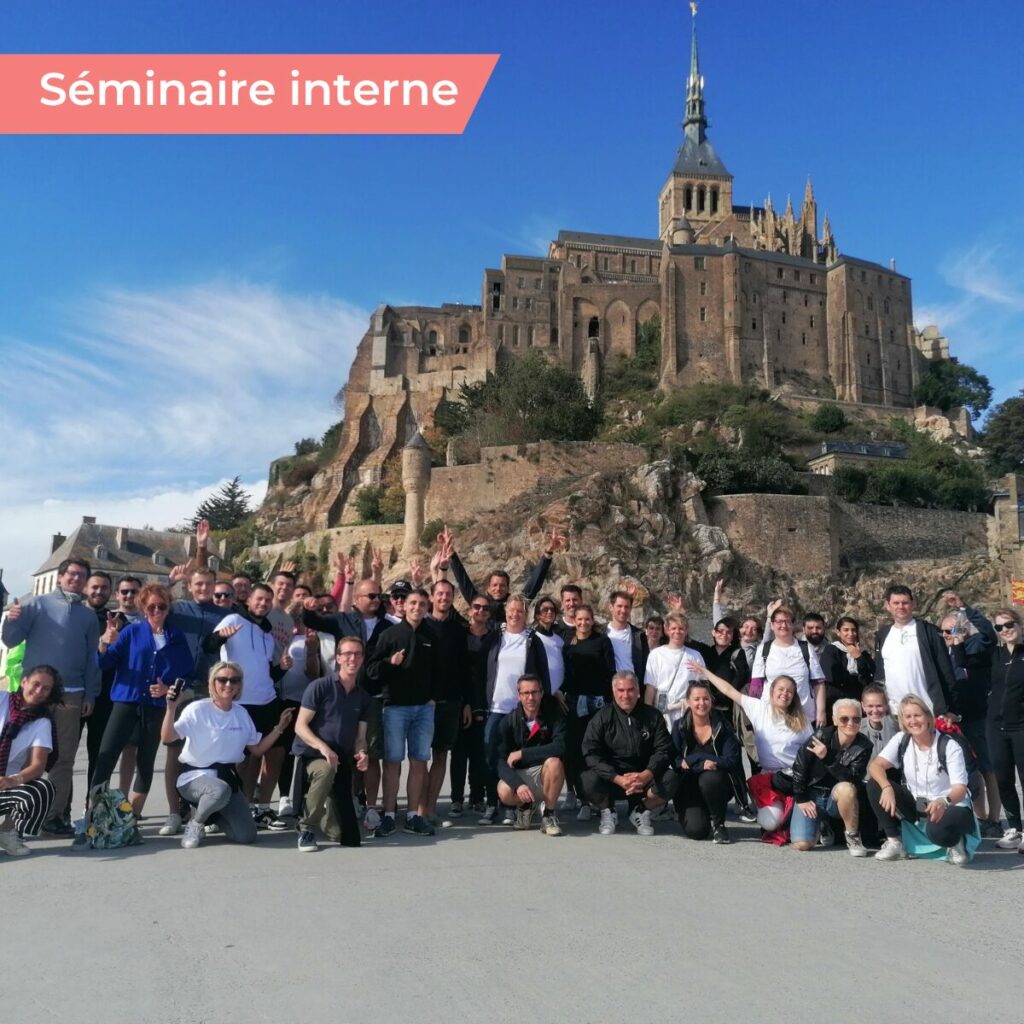 Lors de vos séminaires à Rennes, La Belle Étique vous accompagne pour une activité team building au Mont-Saint-Michel.
