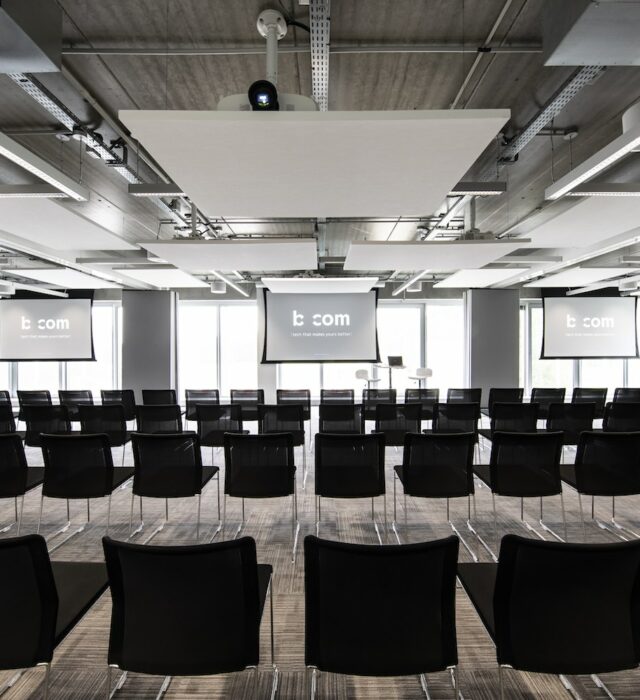 bcom *l'Espace* à Rennes - salle de réunion