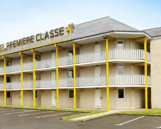 Façade du Première Classe Rennes Sud-Est