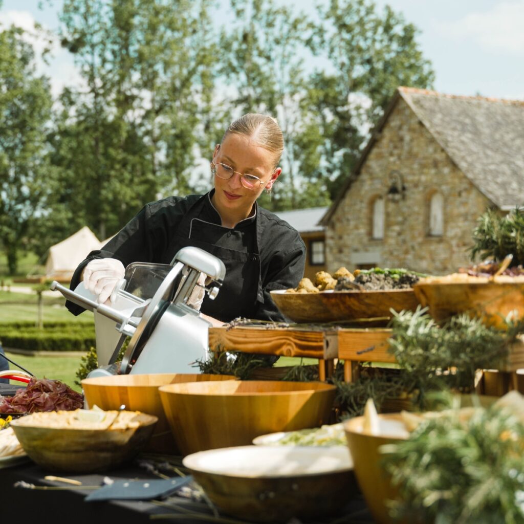 Animation culinaire - atelier découpe - buffet - Traiteur Old School Event - Pacé