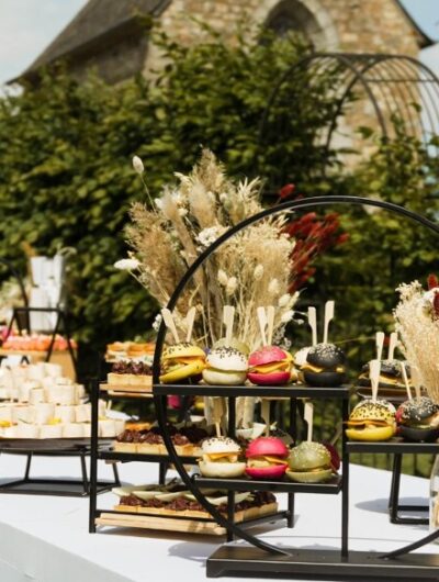 Buffet pour cocktail déjeunatoire du traiteur événementiel Old School Event - Pacé