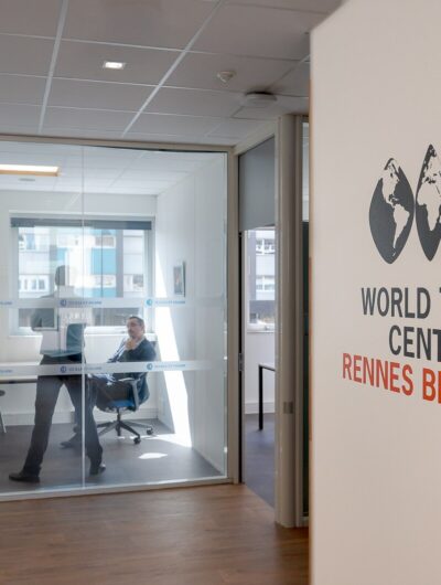 Le © World trade Centre Rennes Bretagne propose salles et bureaux à la location.